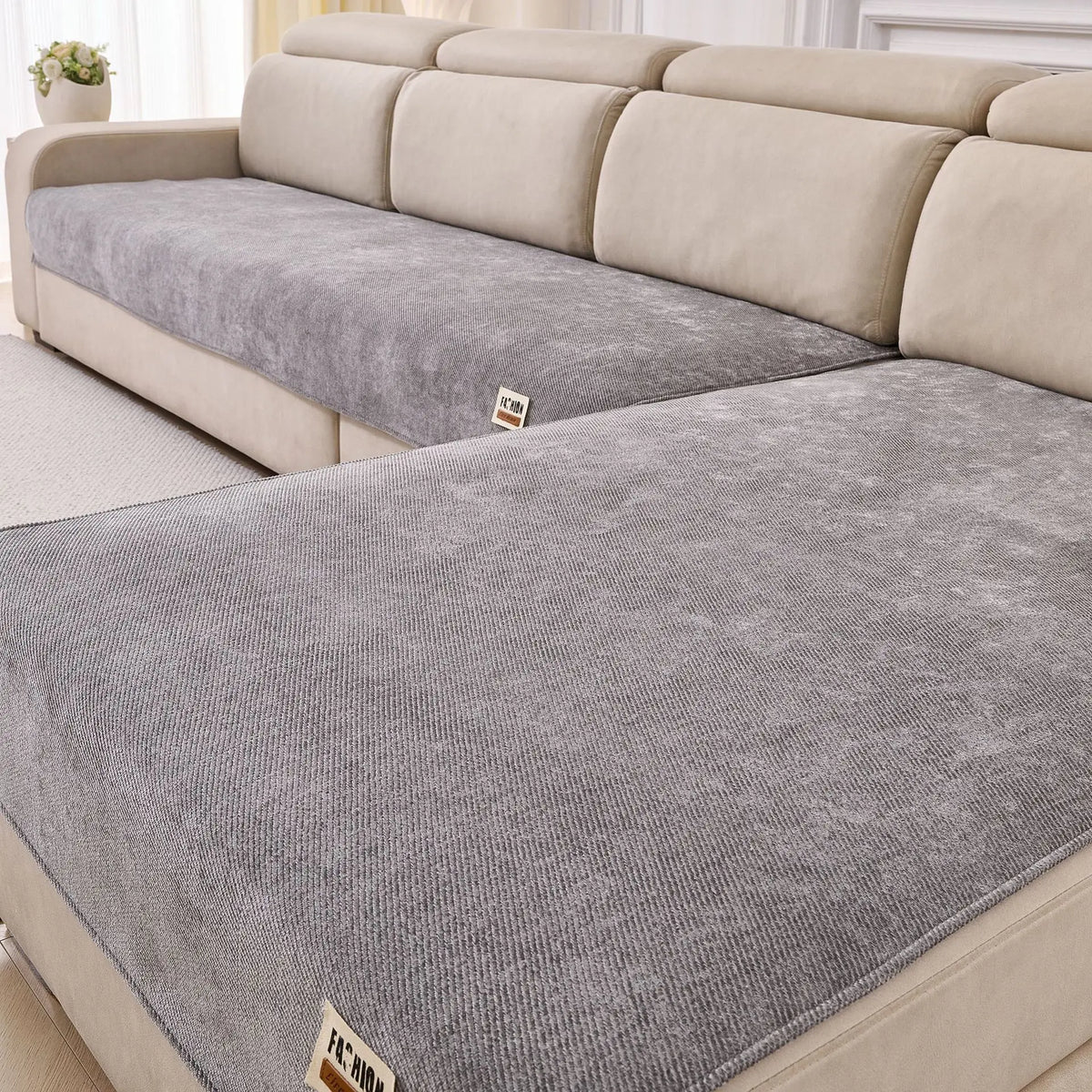 Chenier Sofa Cover Modern Living Room Decor Anti Slip Wear-Resistant Sofa Towel Easy To Clean Simple Design Couch Cover Cloth