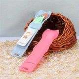Cat Treat Squeeze Spoon – Lickable Wet Treat Feeder